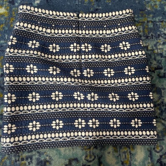J. Crew Floral Jacquard mini skirt - Picture 3 of 4